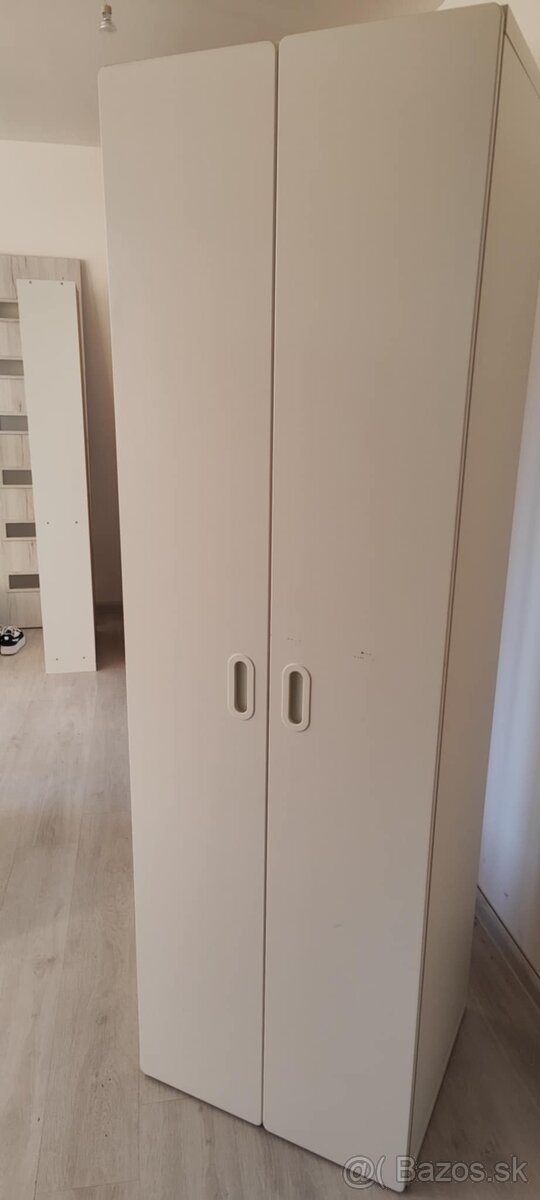 Biela skríňa