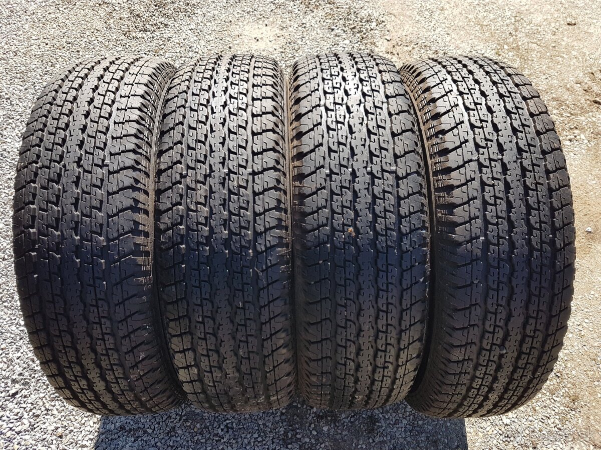 255/70 r18 letné pneumatiky 4ks Bridgestone