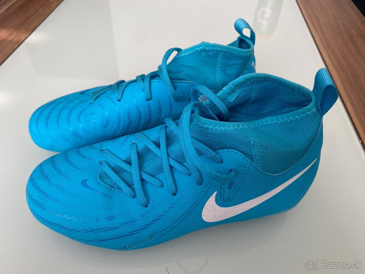 Kopačky Nike Phantom Luna v.36