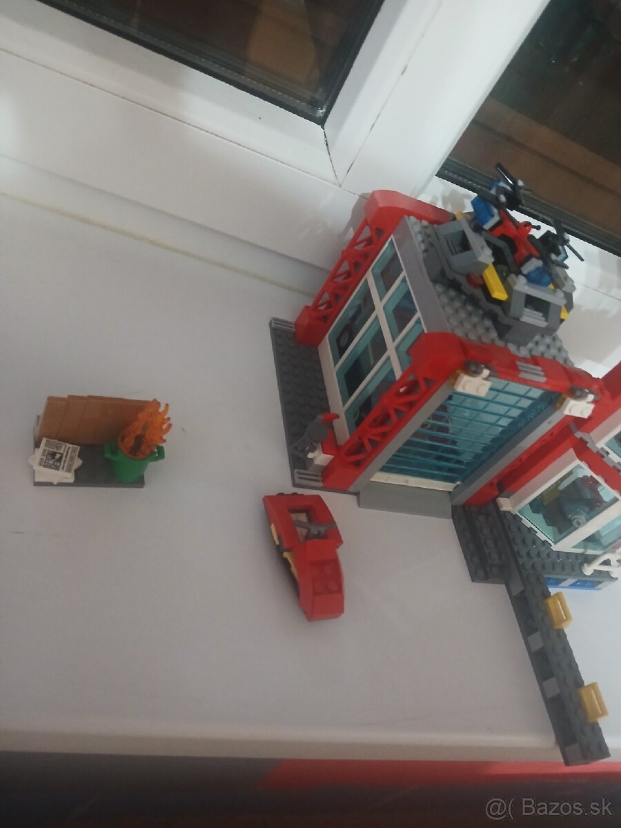 Lego city 60215