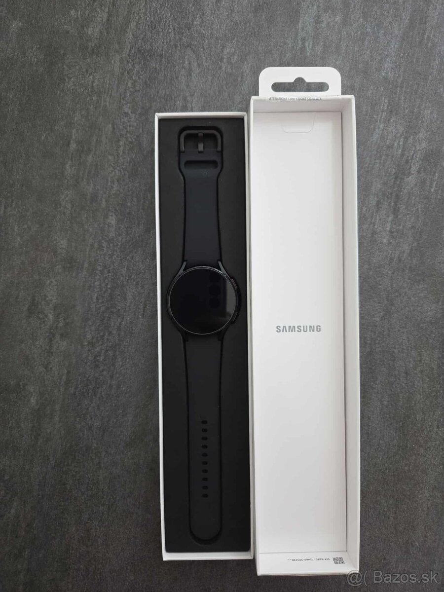 Samsung Galaxy Watch 4 44mm SM-R870