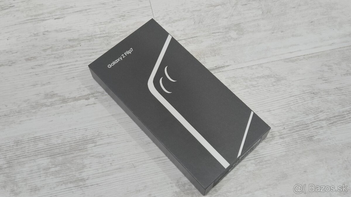 Predám nový Samsung Galaxy Z Flip7 512GB Coralred