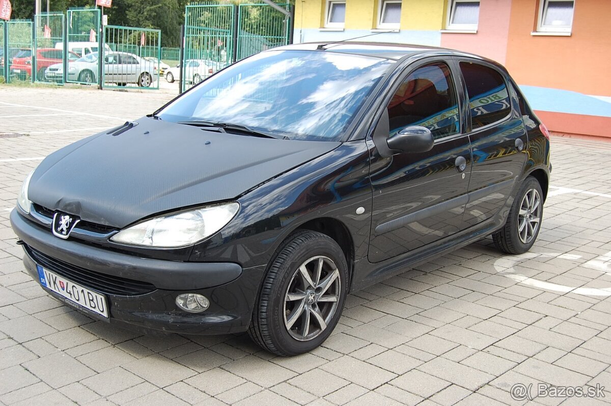 Predám Peugeot 206 1.1 benzín