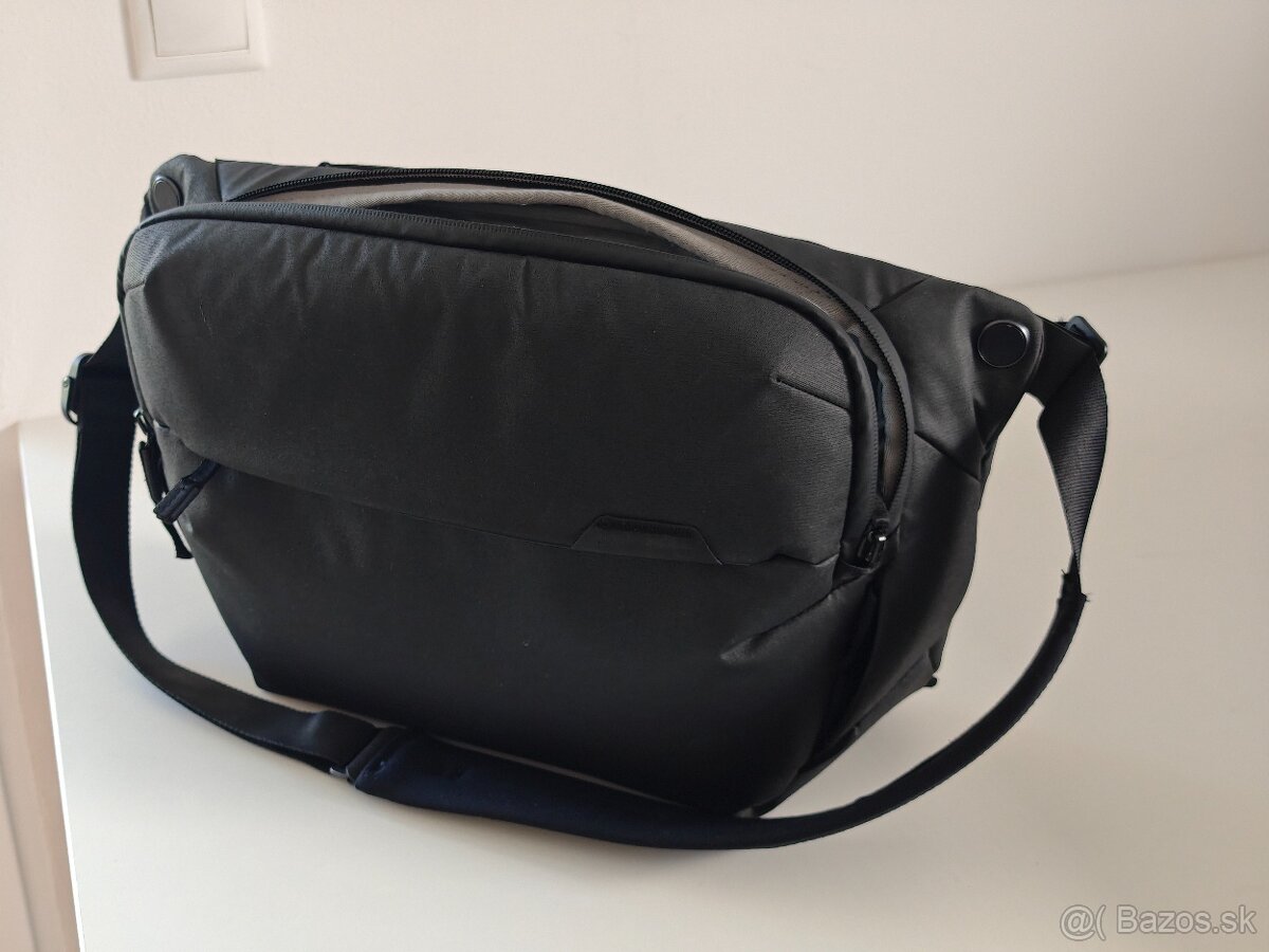 Peak design sling 10l