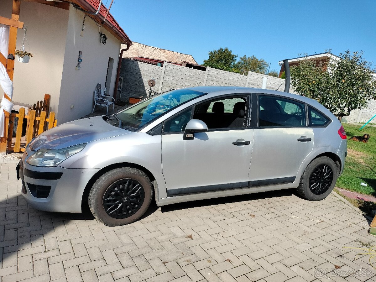 Predám Citroen C4 1.4 benzin