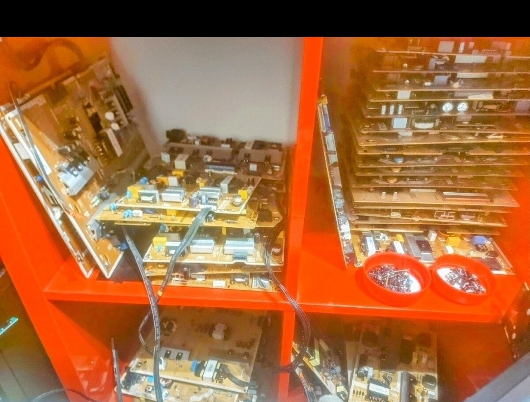 Predám funkčne zdroje Samsung,LG,Philips,Panasonik