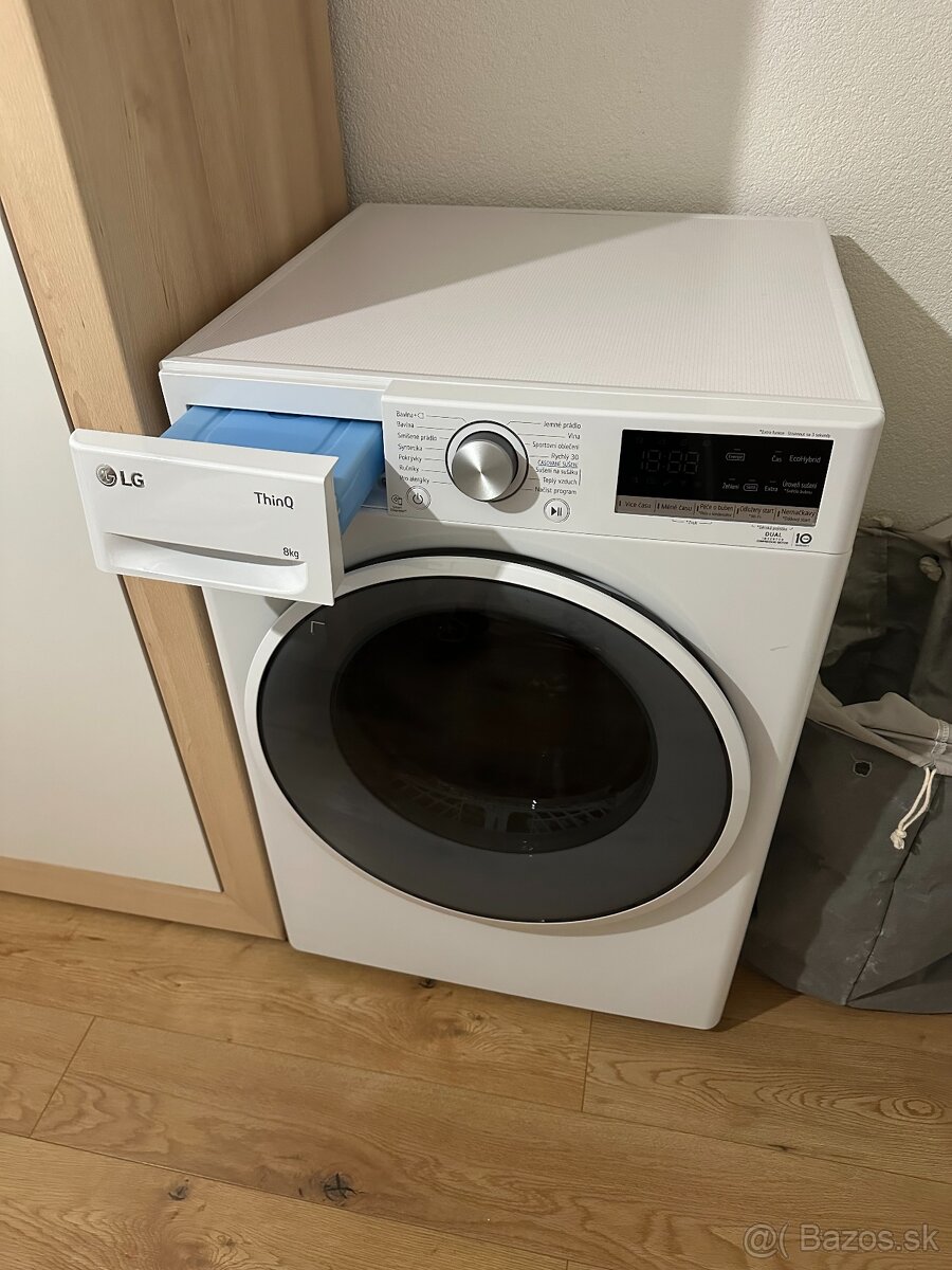 Sušička prádla LG RC82V9AVHN