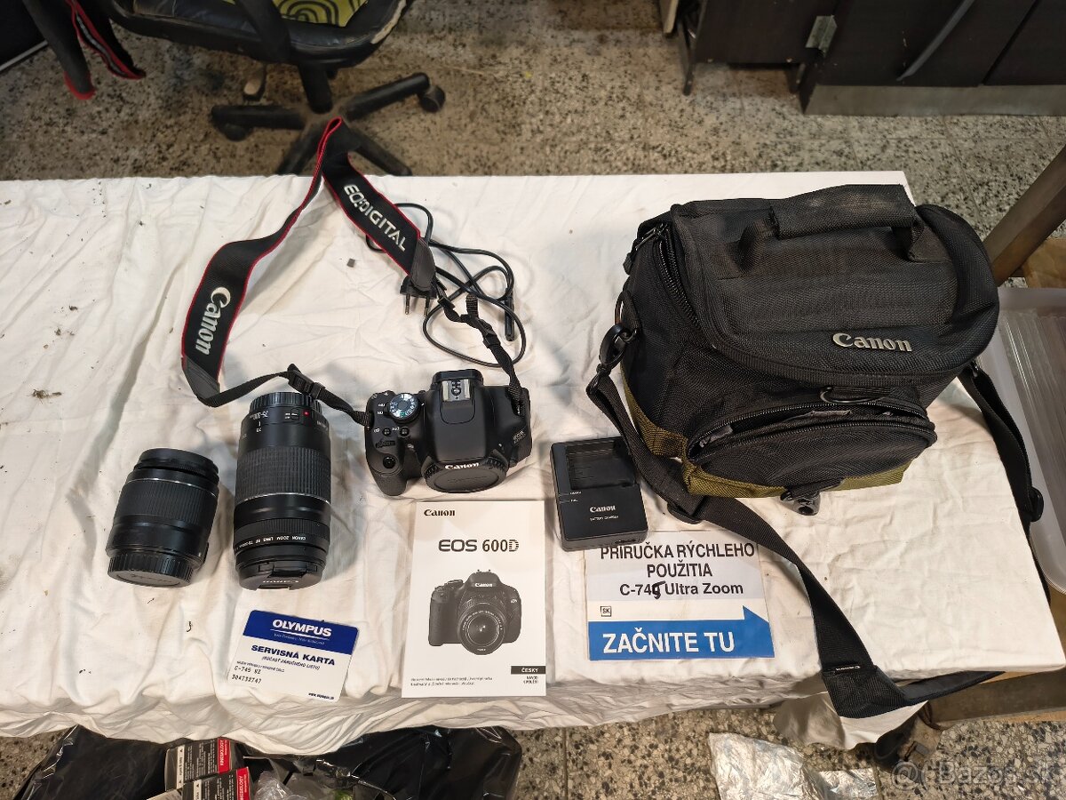 Fotoaparat Canon EOS 600D