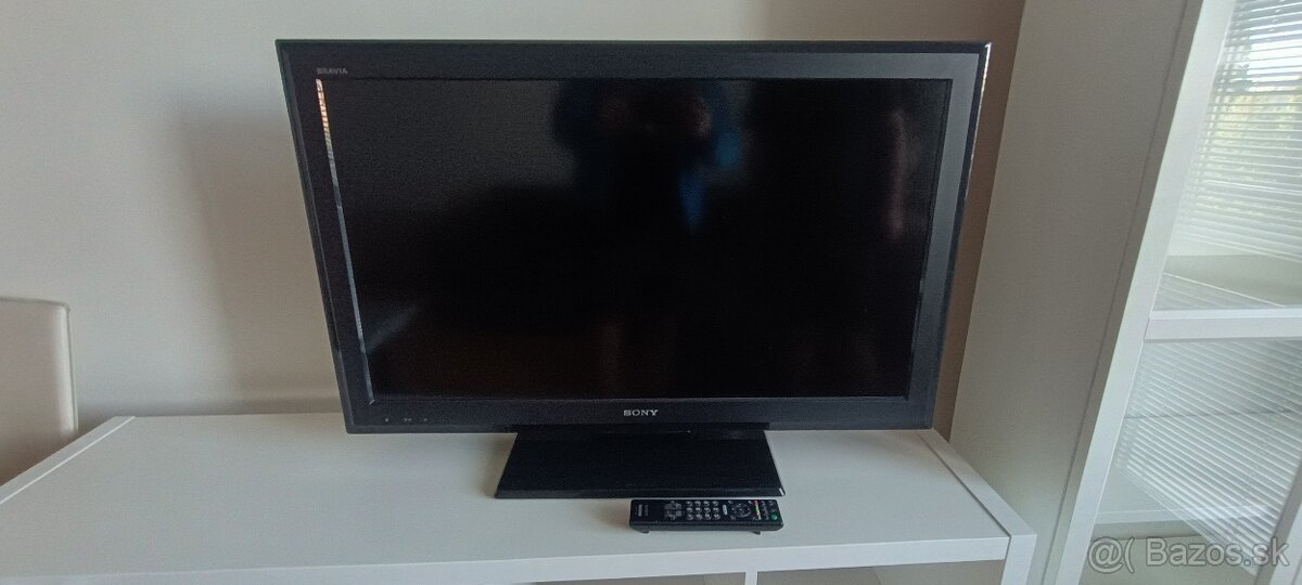 Predám spoľahlivý LCD televízor Sony Bravia 37" (94 cm)