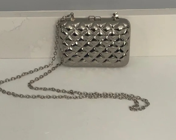 Strieborná kabelka Verde