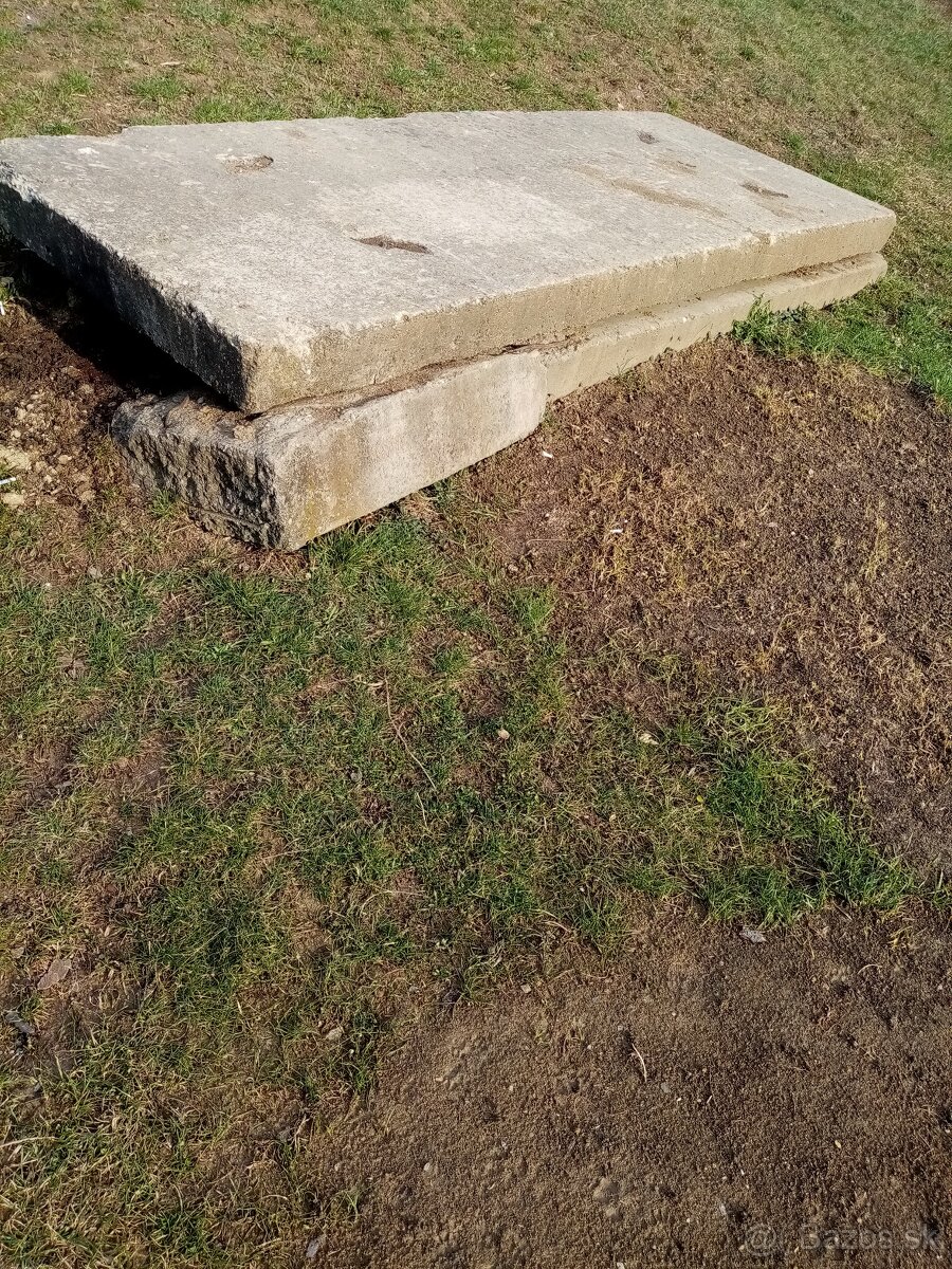 betonovy panel