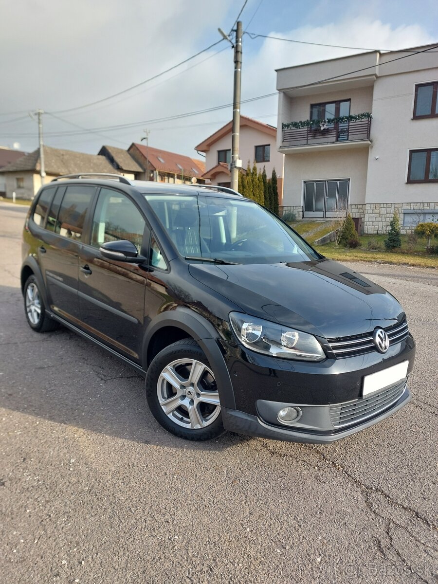 TOURAN CROSS 2.0TDI 103KW ...2012... SK ŠPZ