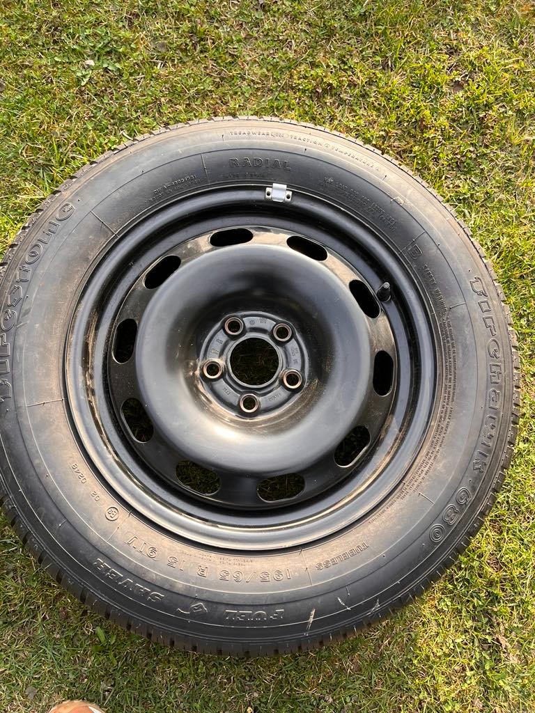 Orig. Vw Plechový disk + pneu 5x100 R15 195/65/R15