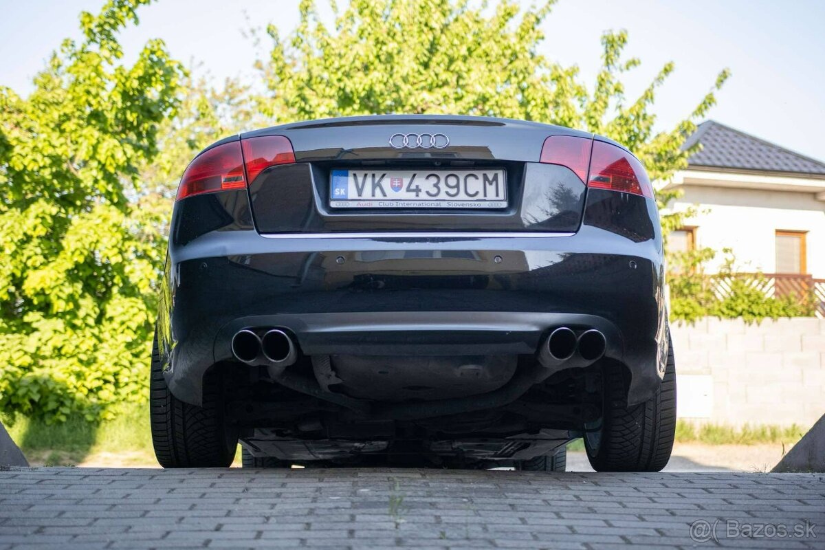 AUDI A4 S4
