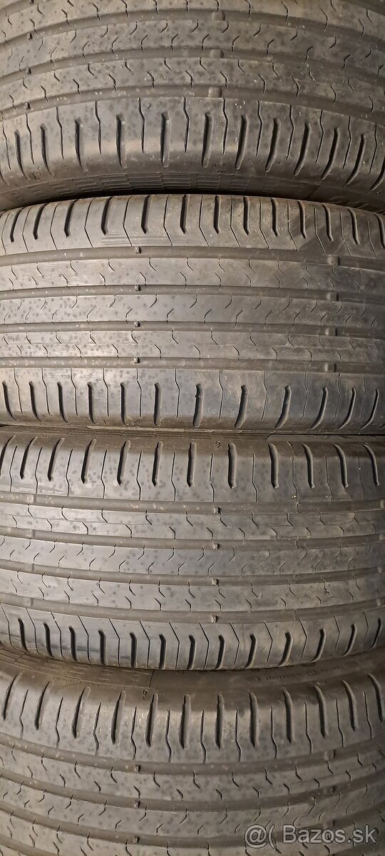 Predám 4ks jazdené letné 215/55r17-94V Continental