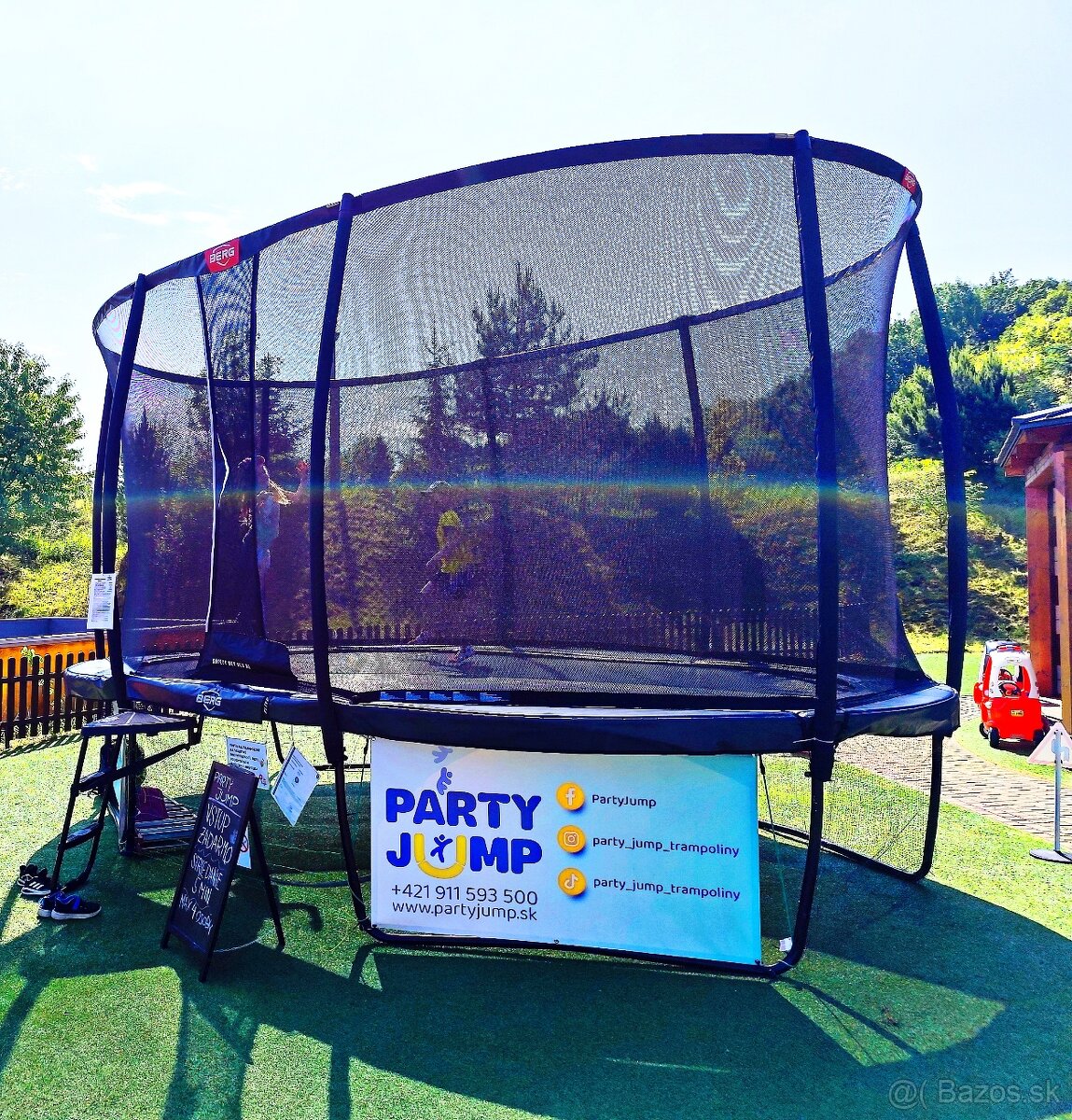 Prenájom Certifikovaných Top Trampolin PartyJump Party Jump