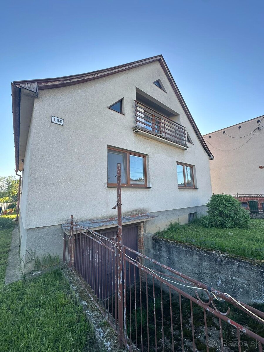 Rodinny dom Čechynce