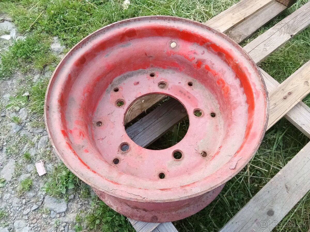 Disk na vlečku päť dierový šrubovací 15