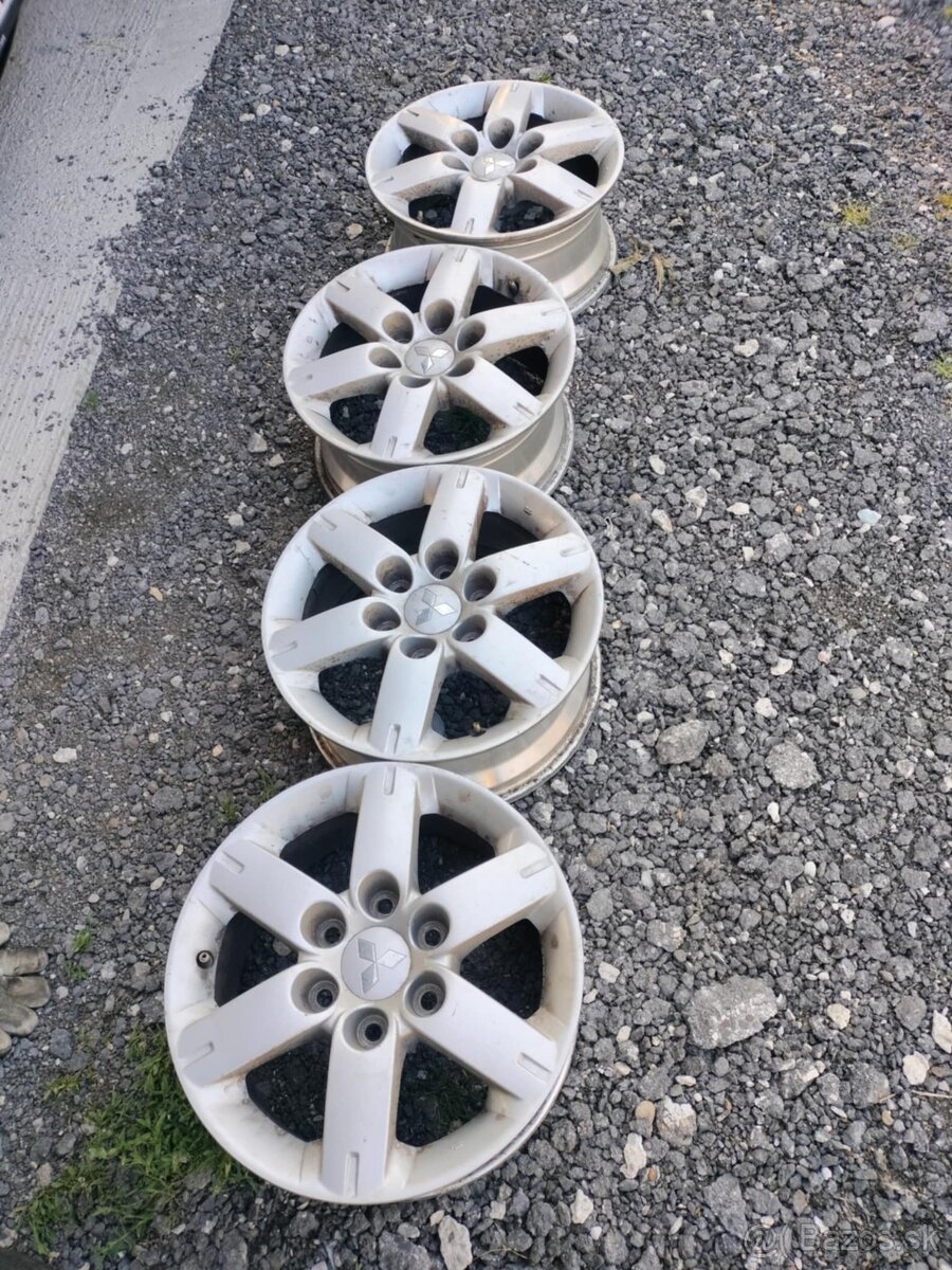 4ks alu disky orig. Mitshubishi 6x139,7 r17