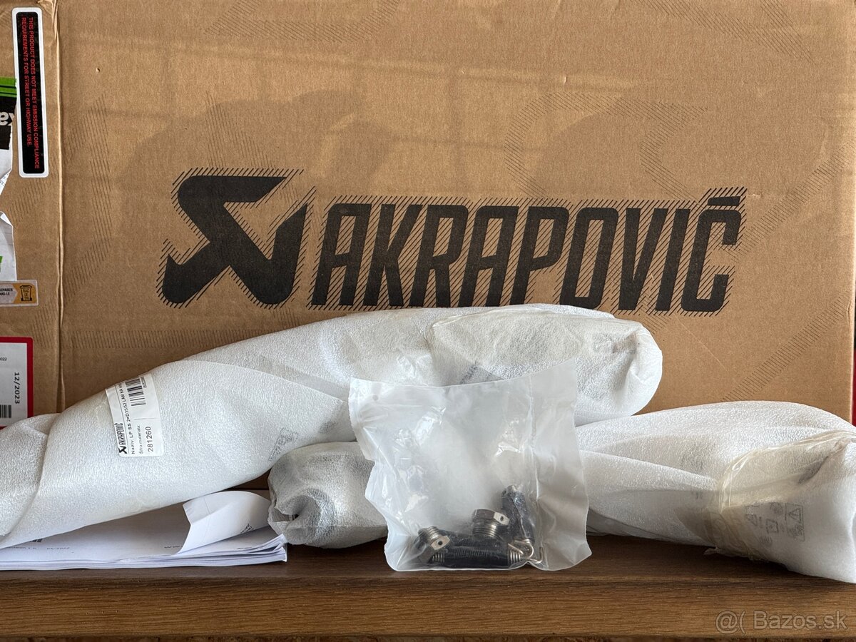 Zvody Akrapovič (Optional Header)