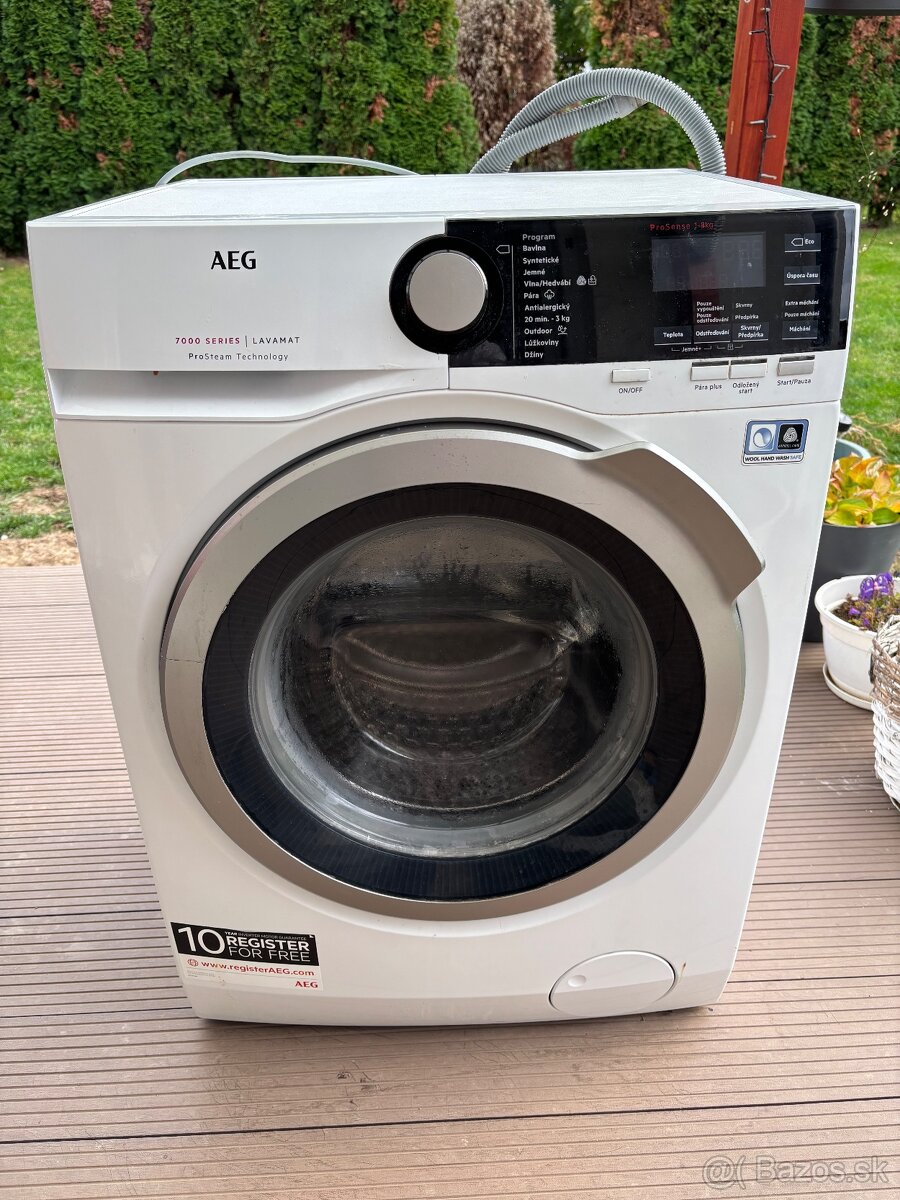 Pracka AEGL7FBE68SC