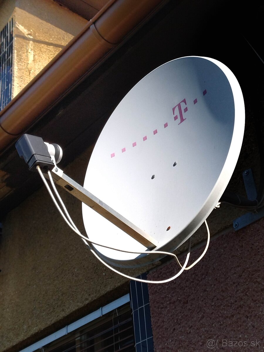 Predám 80 cm satelit s routrom