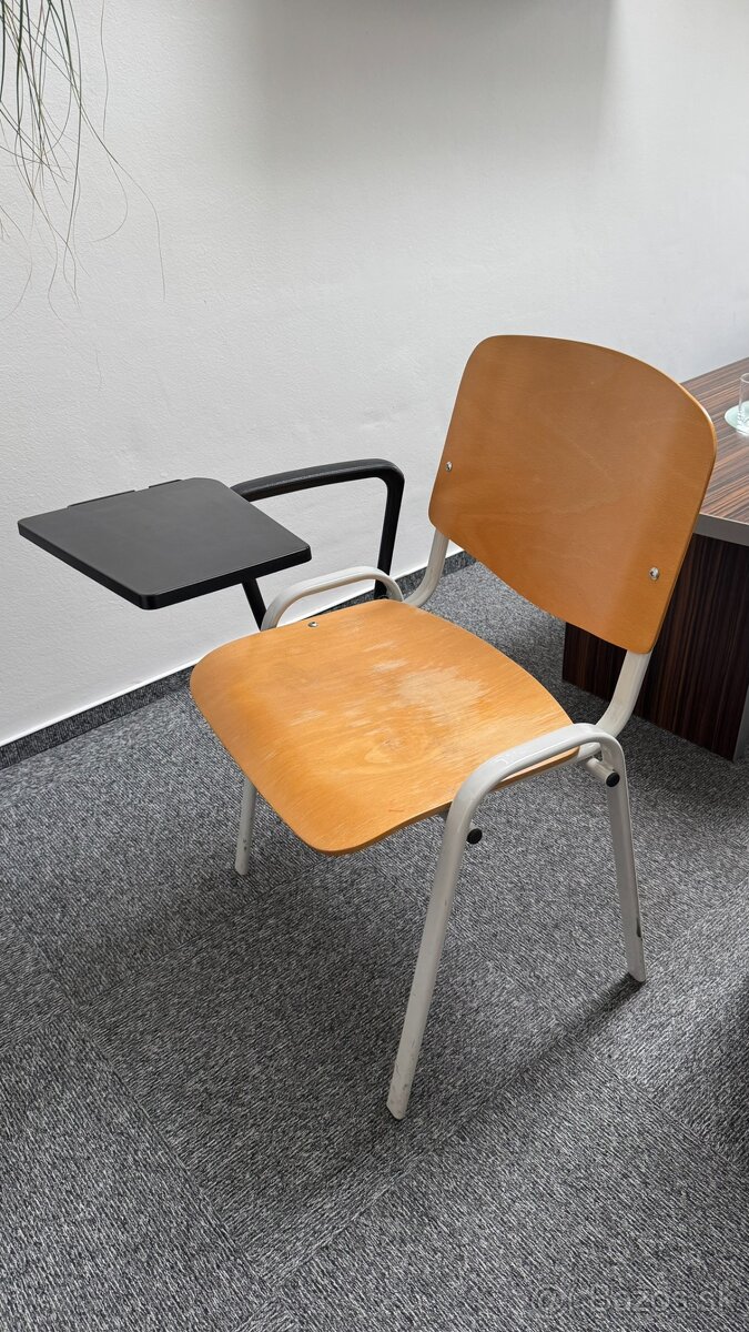 kancelárske stoličky 16 ks