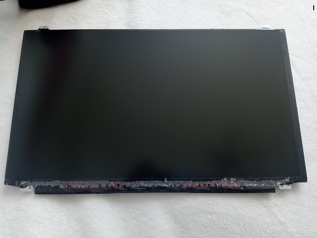 predám 15.6" LED SLIM displej 30pin , eDP , B156HTN03