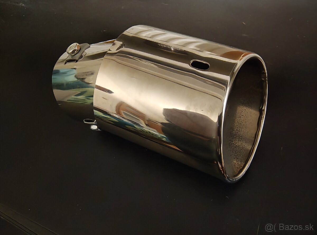 Univerzálna koncovka výfuku