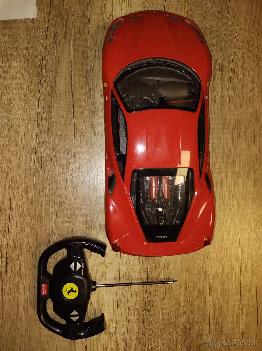Ferrari na diaľkové ovládanie