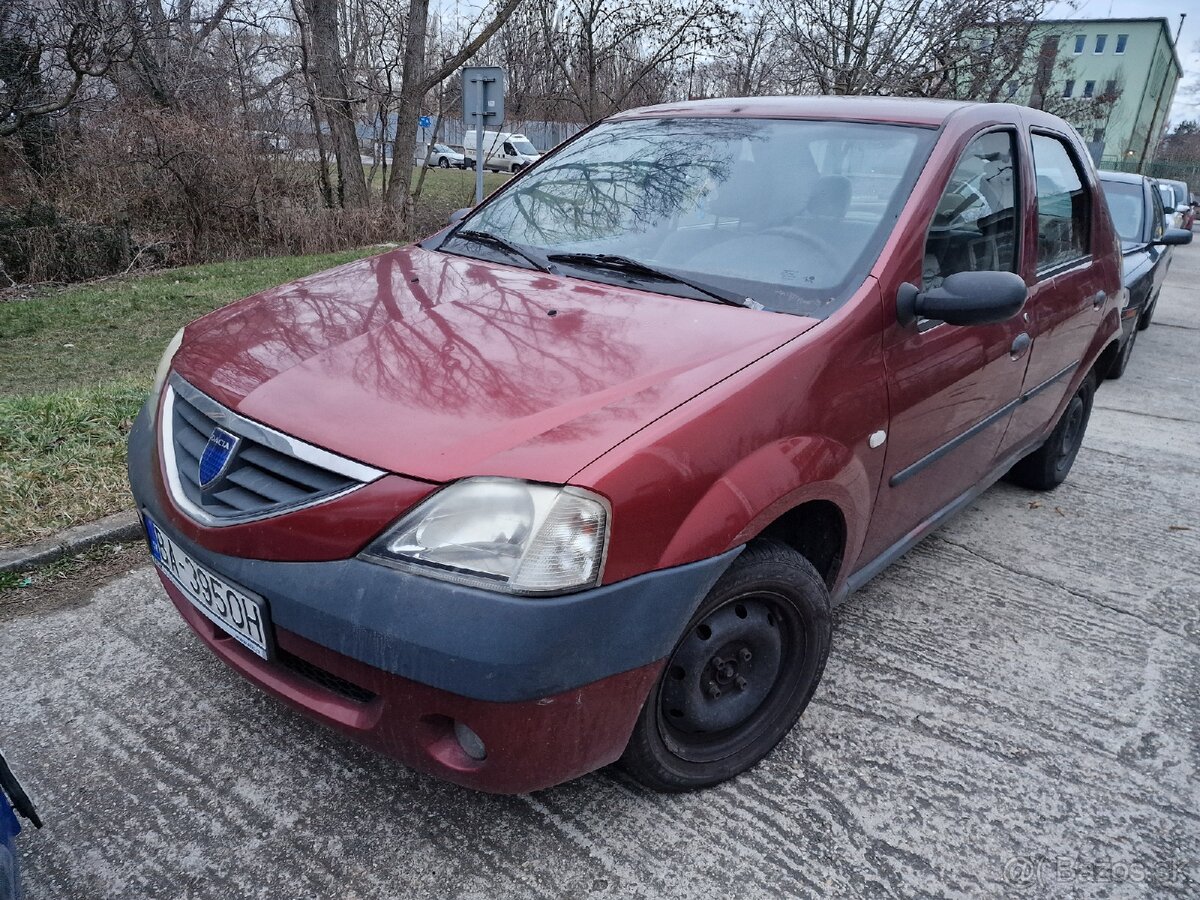 Dacia Logan Sedan | 2006 | Jednoduché a lacné auto