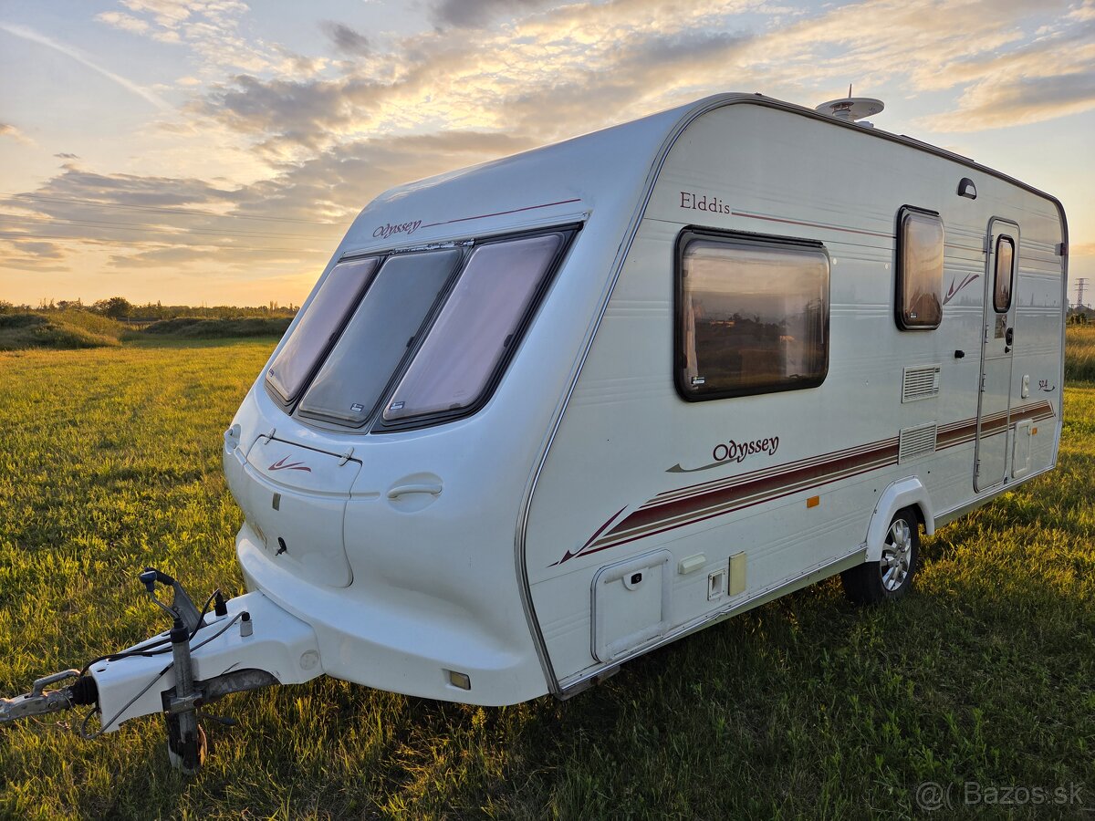 Predam karavan Elddis Odyssey 524
