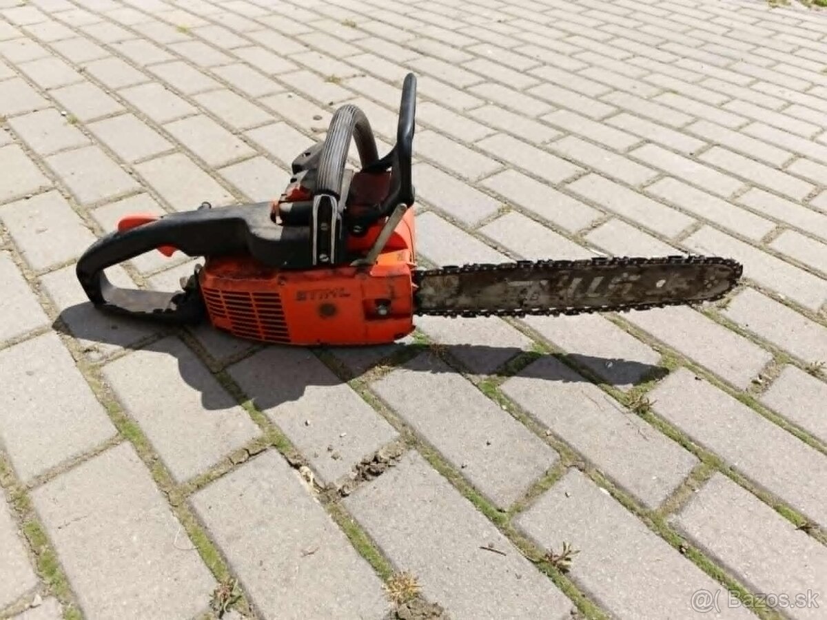 Motorova pila stihl