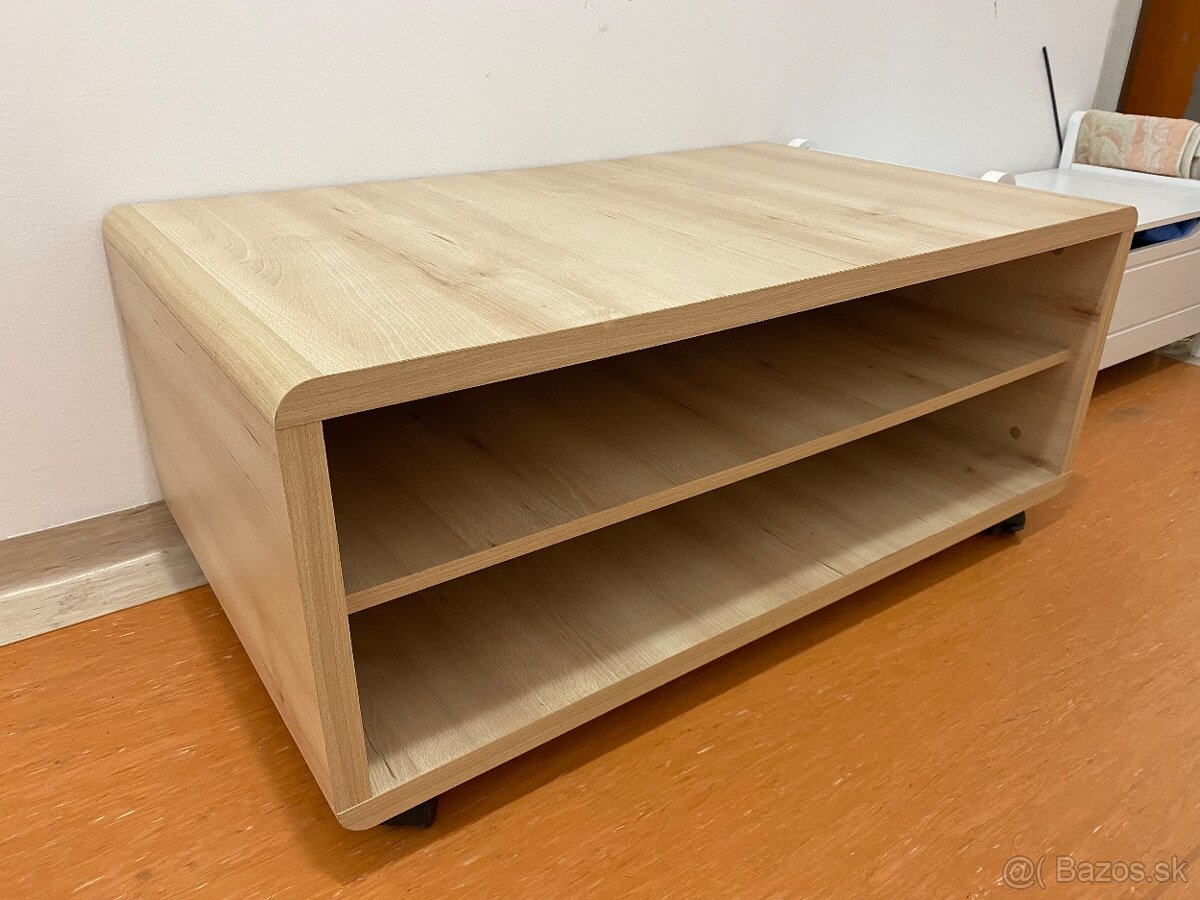 Stolík pod televíziu