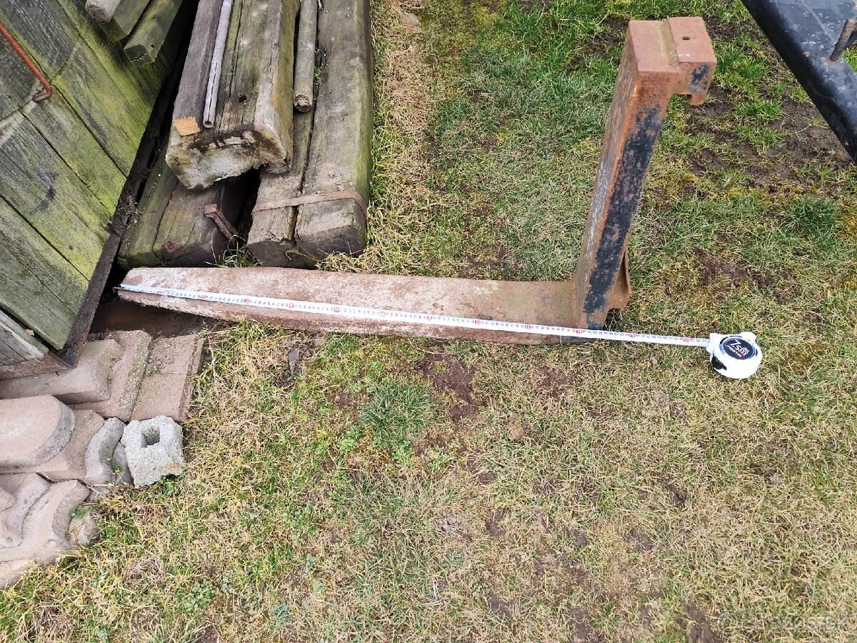 lyžina na vysokozdvižný vozík rozteč uchyt.40.5,100cm