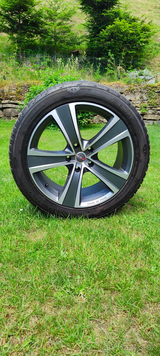 Audi Q7 2005 - 2014 275/45 R20