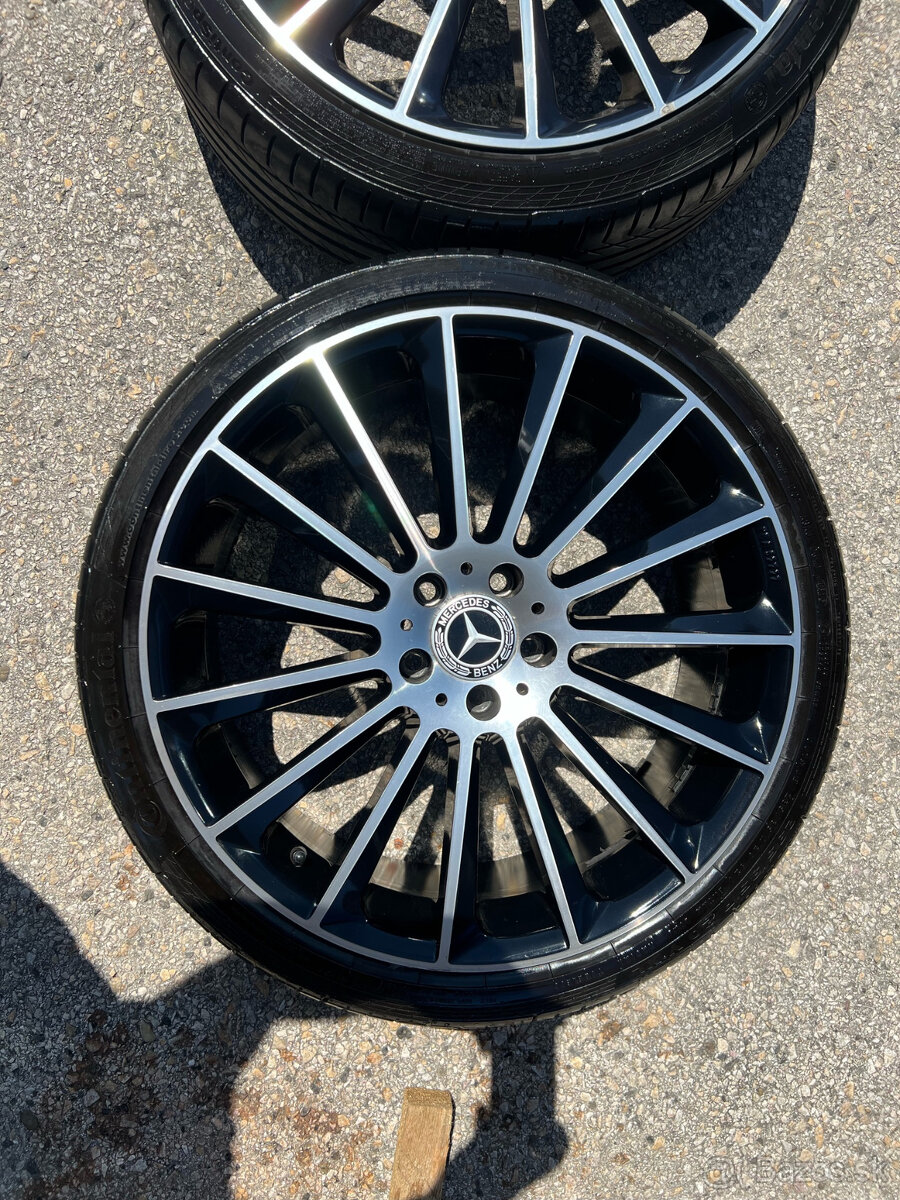 Kolesá s letnými pneumatikami na Mercedes-Benz