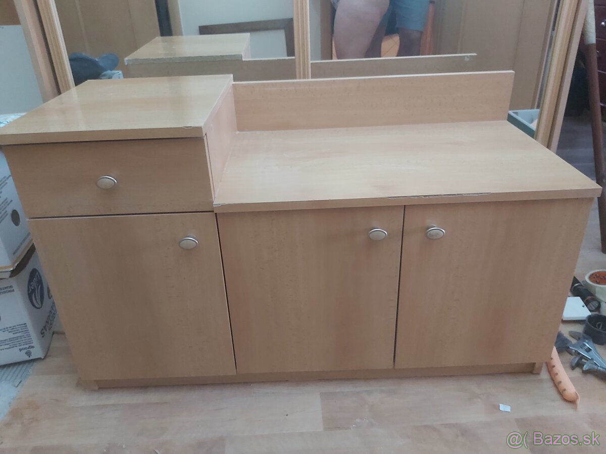 Nabytok do predsiene