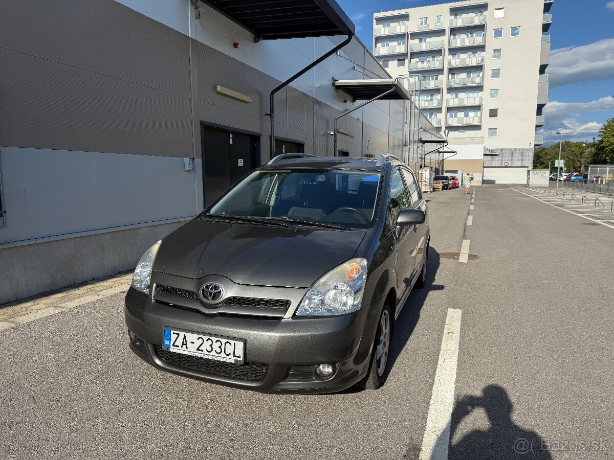 Toyota corolla Verso 1,8l benzín