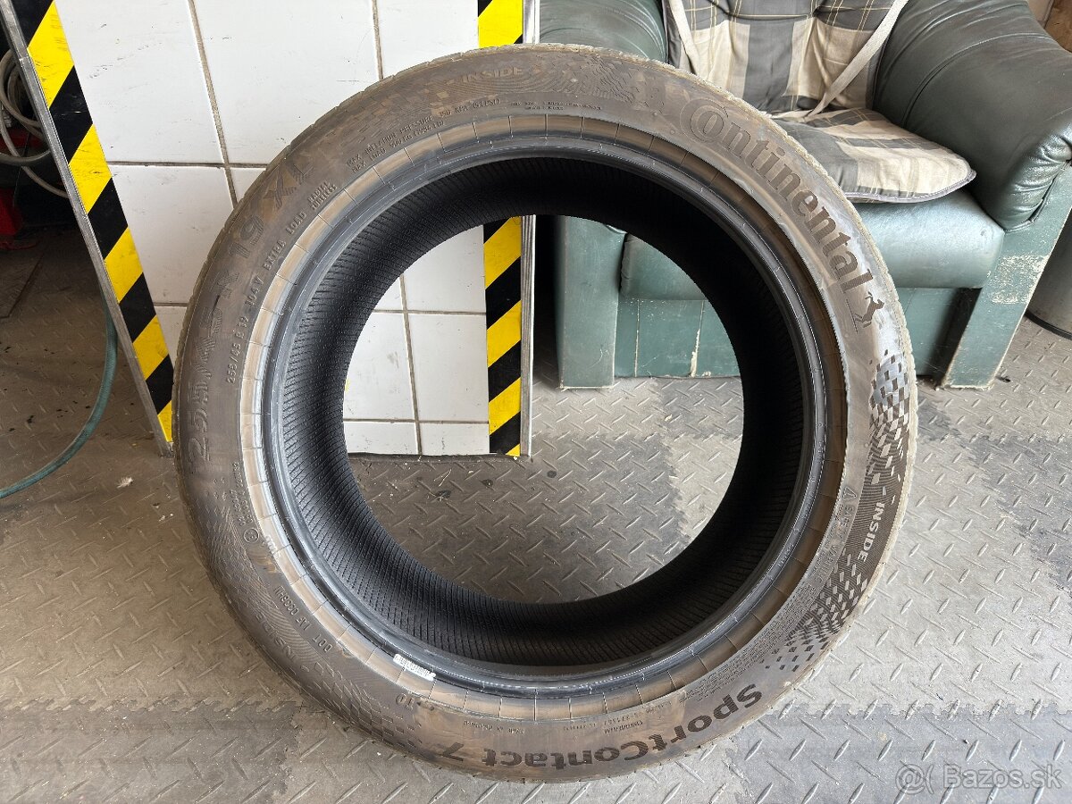 Letné pneumatiky - Continental 255/45 R19 XL (4ks)