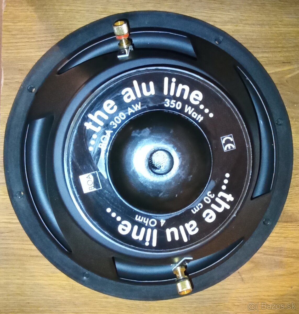 BOA 300 AW ....pasivny subwoofer 350W ....