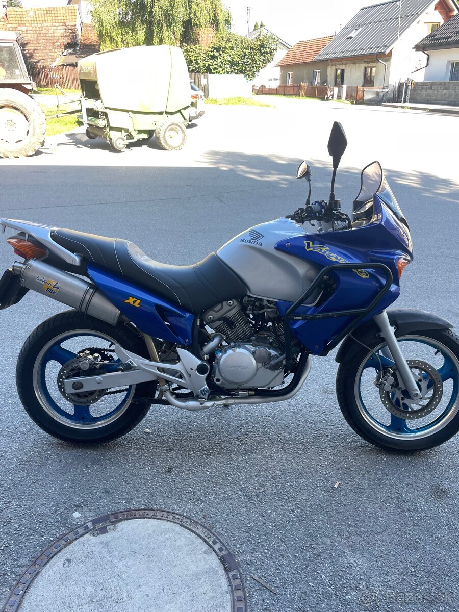 🏍️ Honda Varadero XL 125 – spoľahlivá a pohodlná 125-ka