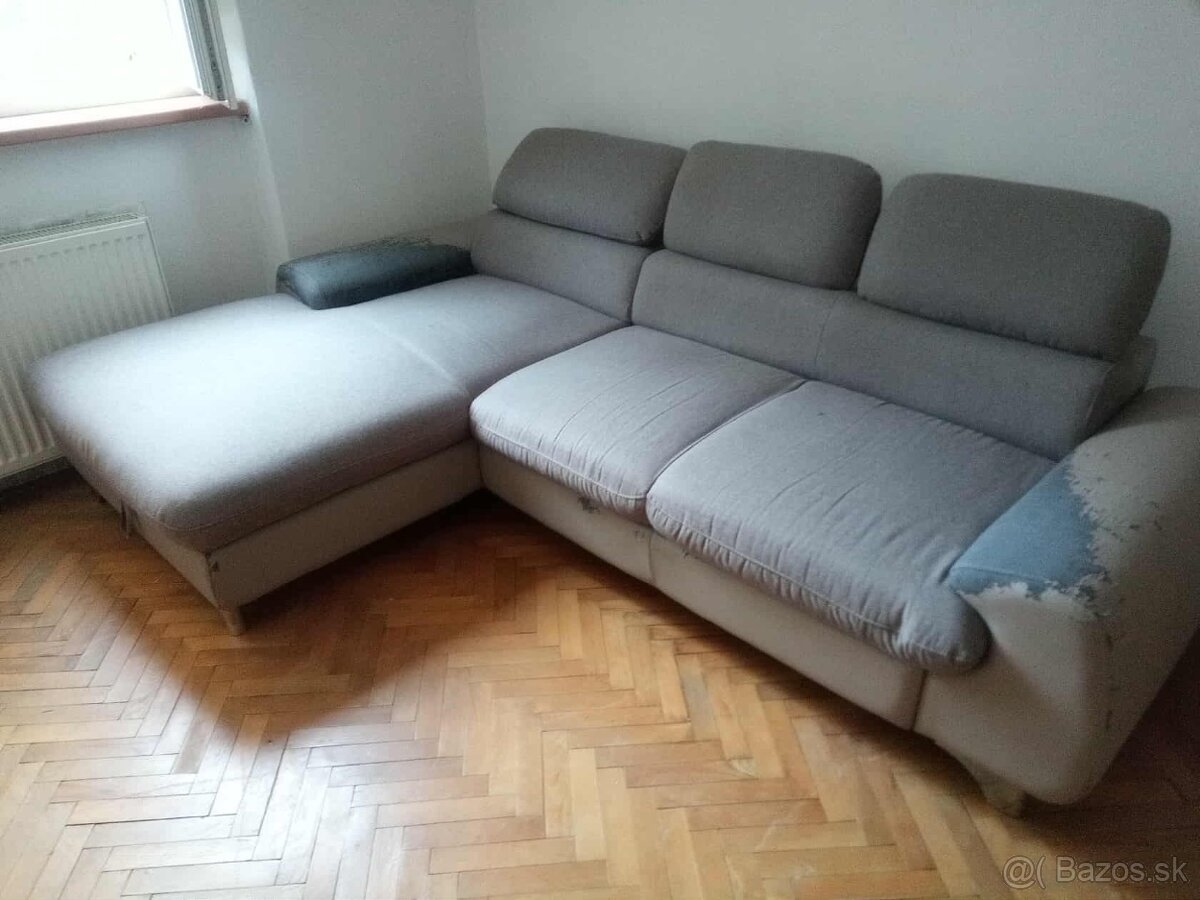 Rozkladacia pohovka