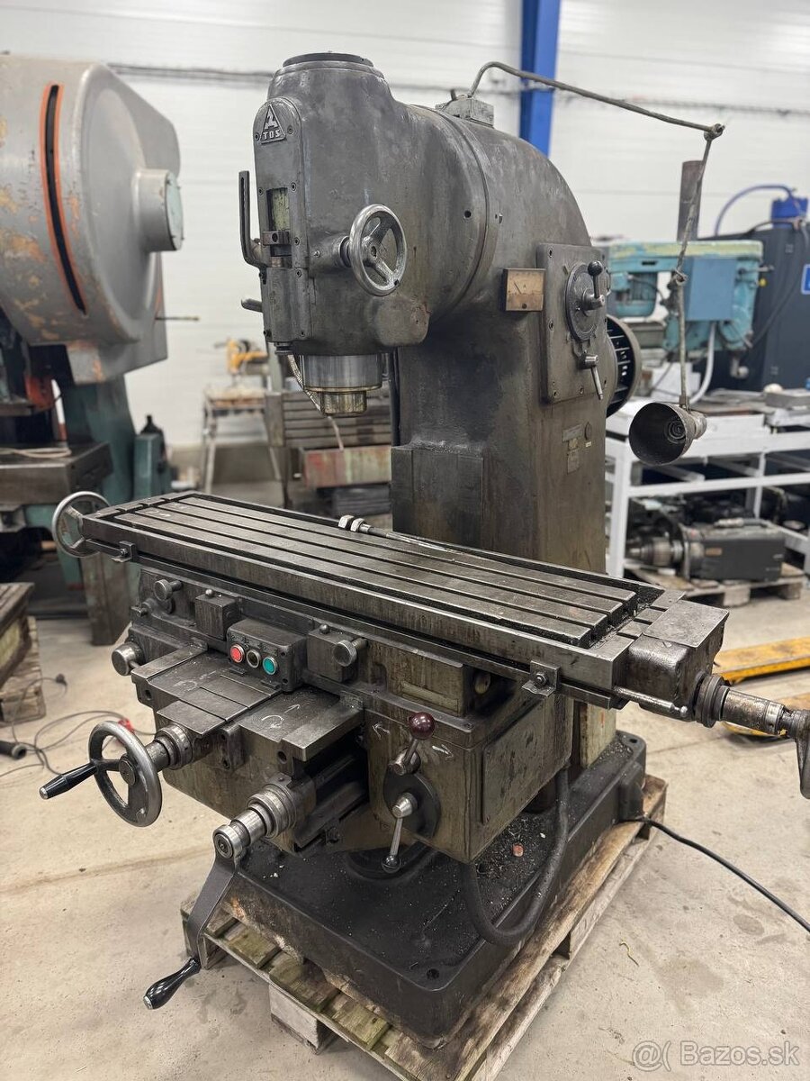 Frézka vertikální FA3V