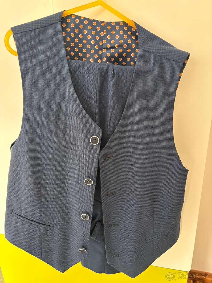 clapčenské nohavice + vesta 134