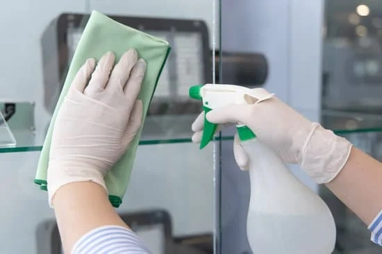 Upratovač/-ka Banská Bystrica - Lazovná 3h/denne