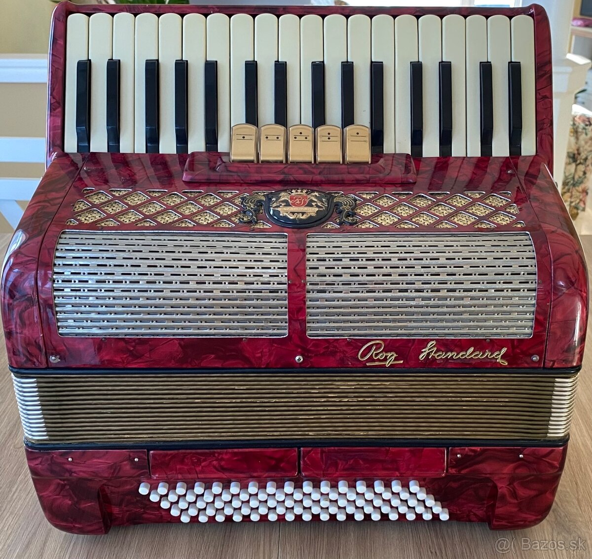 Akordeon Royal Standard