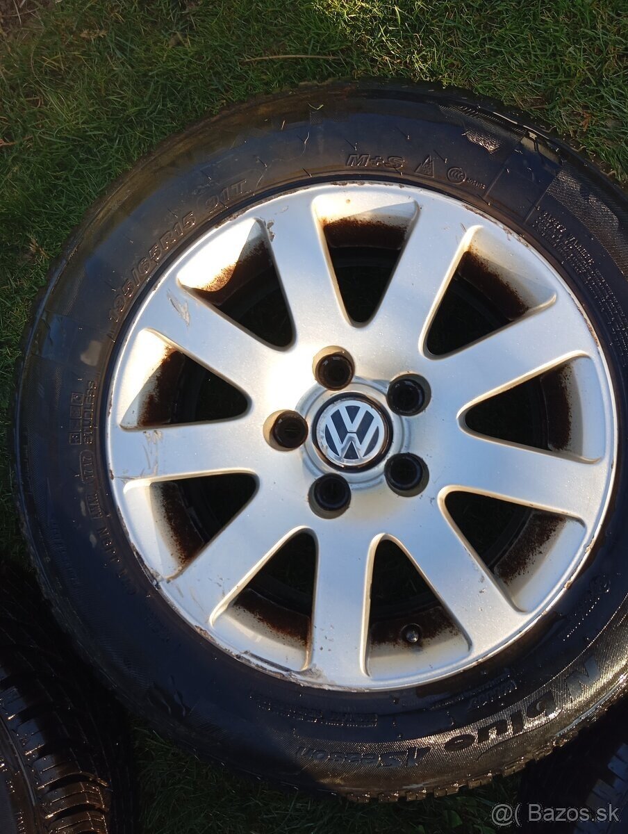 NOVA CENA: 195/65 R15 celoročné na AL Diskoch.
