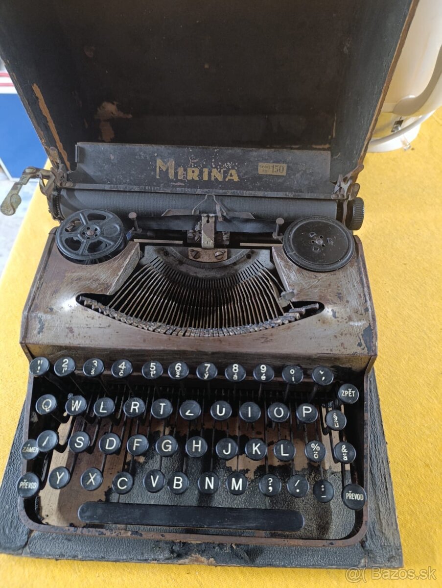 Písací stroj