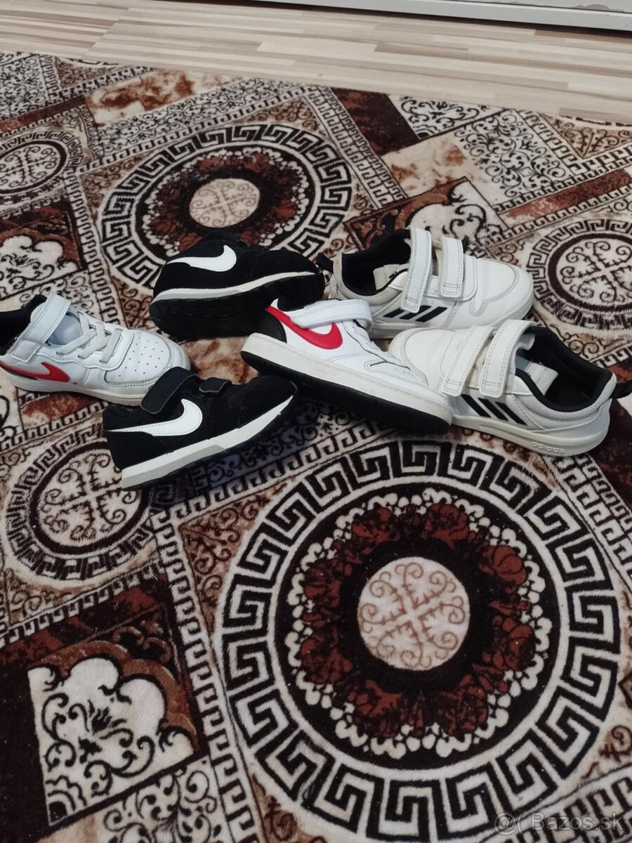 Predam chlapcenske botasky